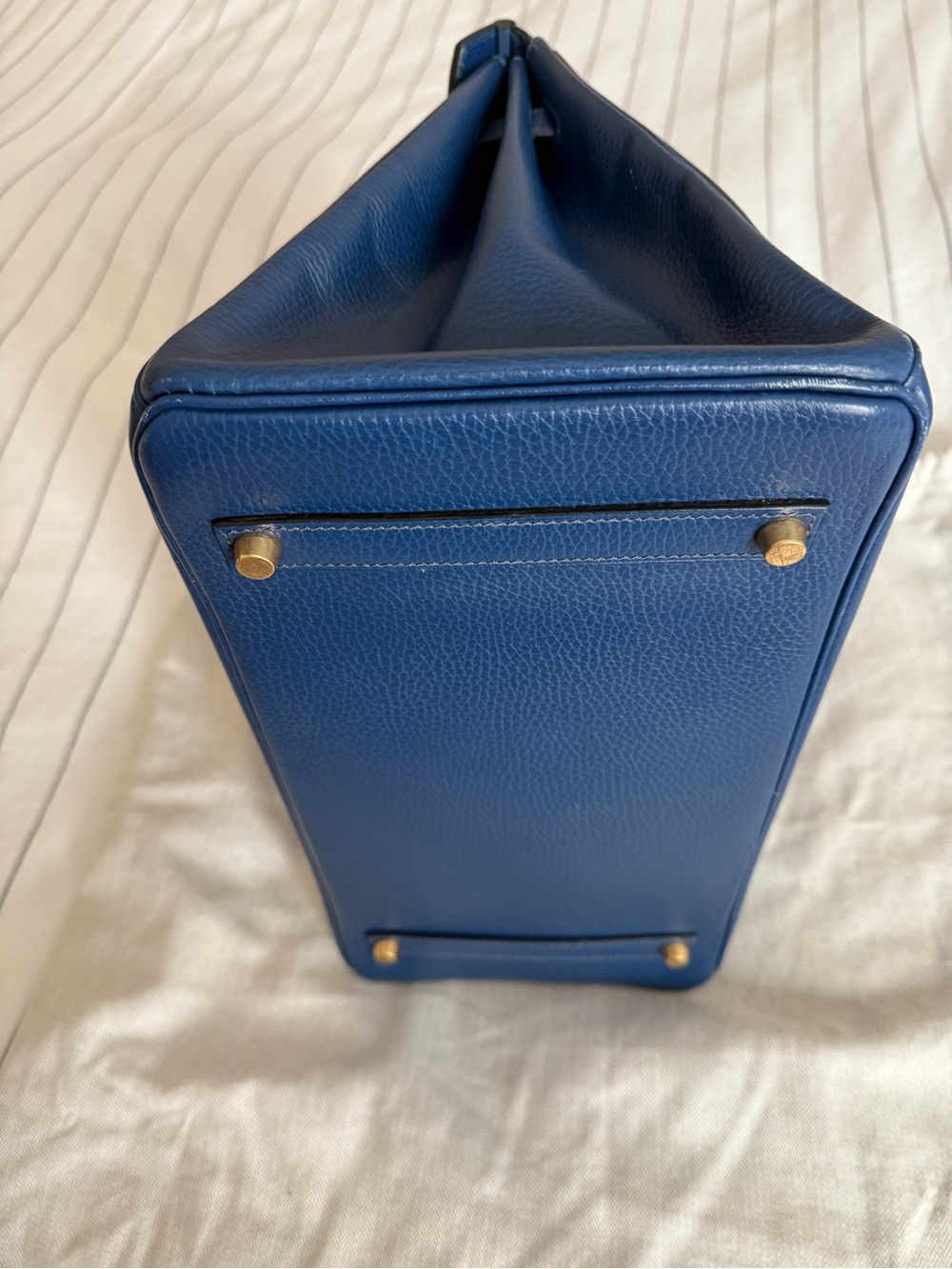 Hemes Birkin 35 Ardennes F square in Cobalt Blue  with Gold Hardware - Picture 5 of 14